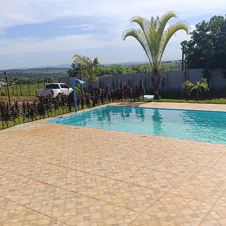 Residencial Linda Vista Casa Azul Hotel Mateus Leme Eksteriør billede
